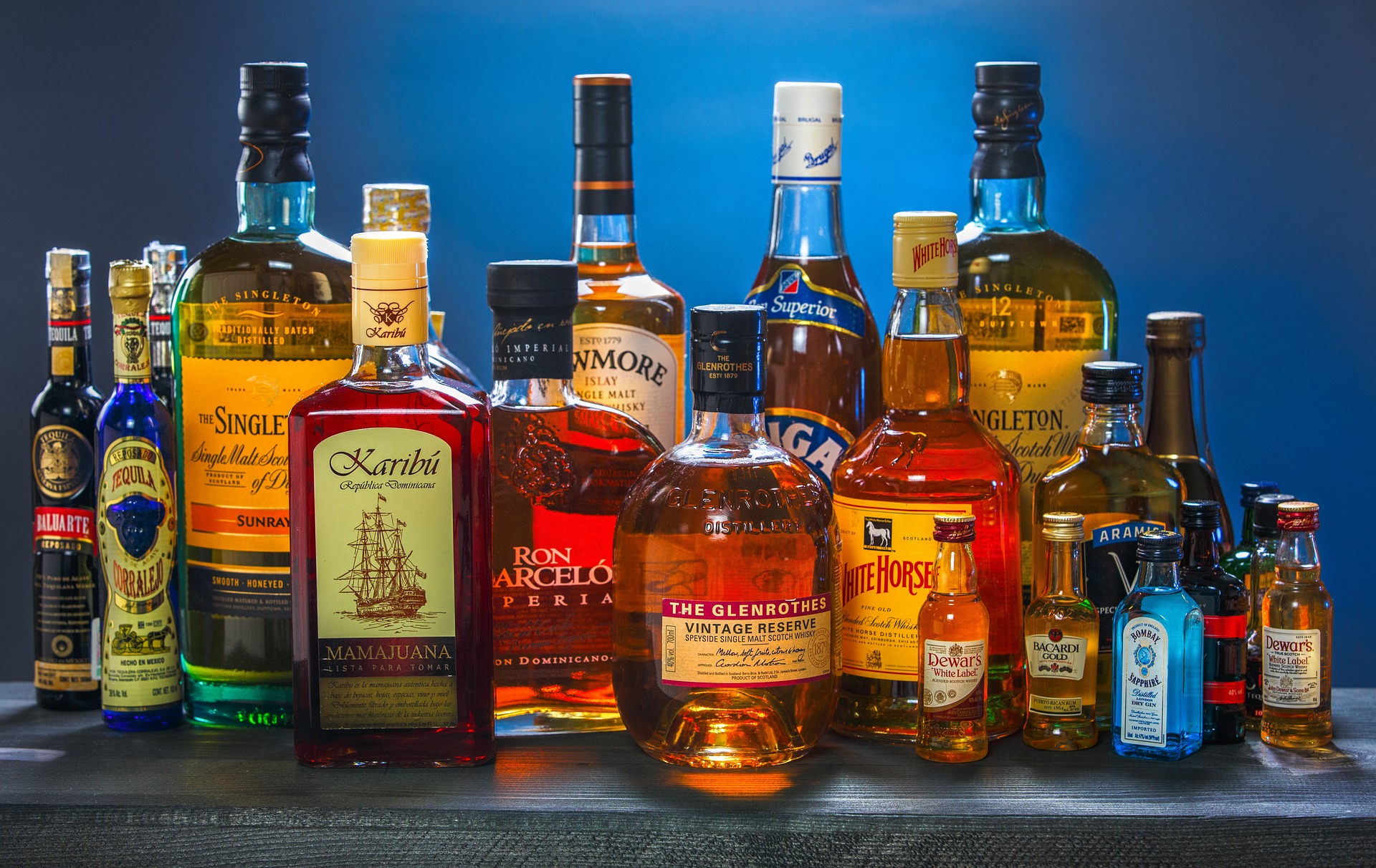 ALCOHOLIC BEVERAGES