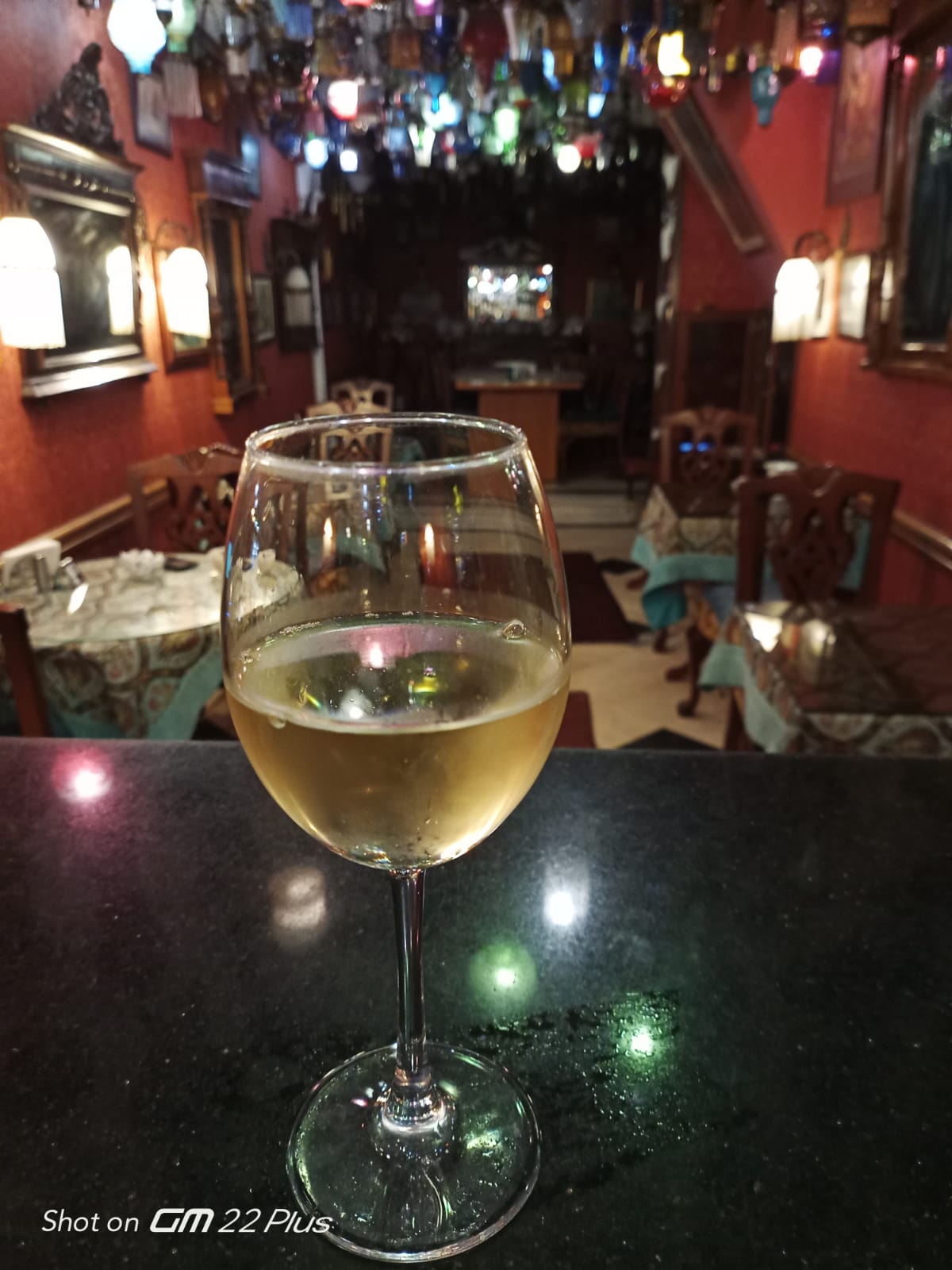 WHITE WINE (17,5 cl)