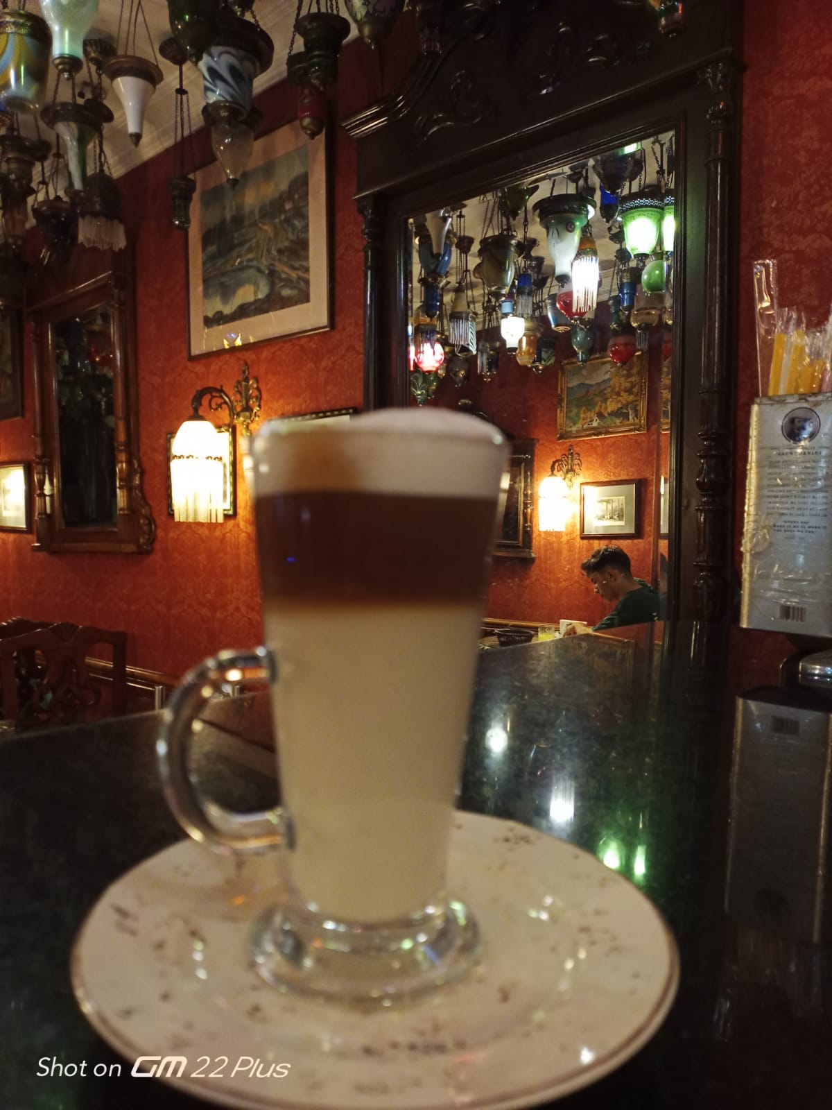 CAFFE LATTE